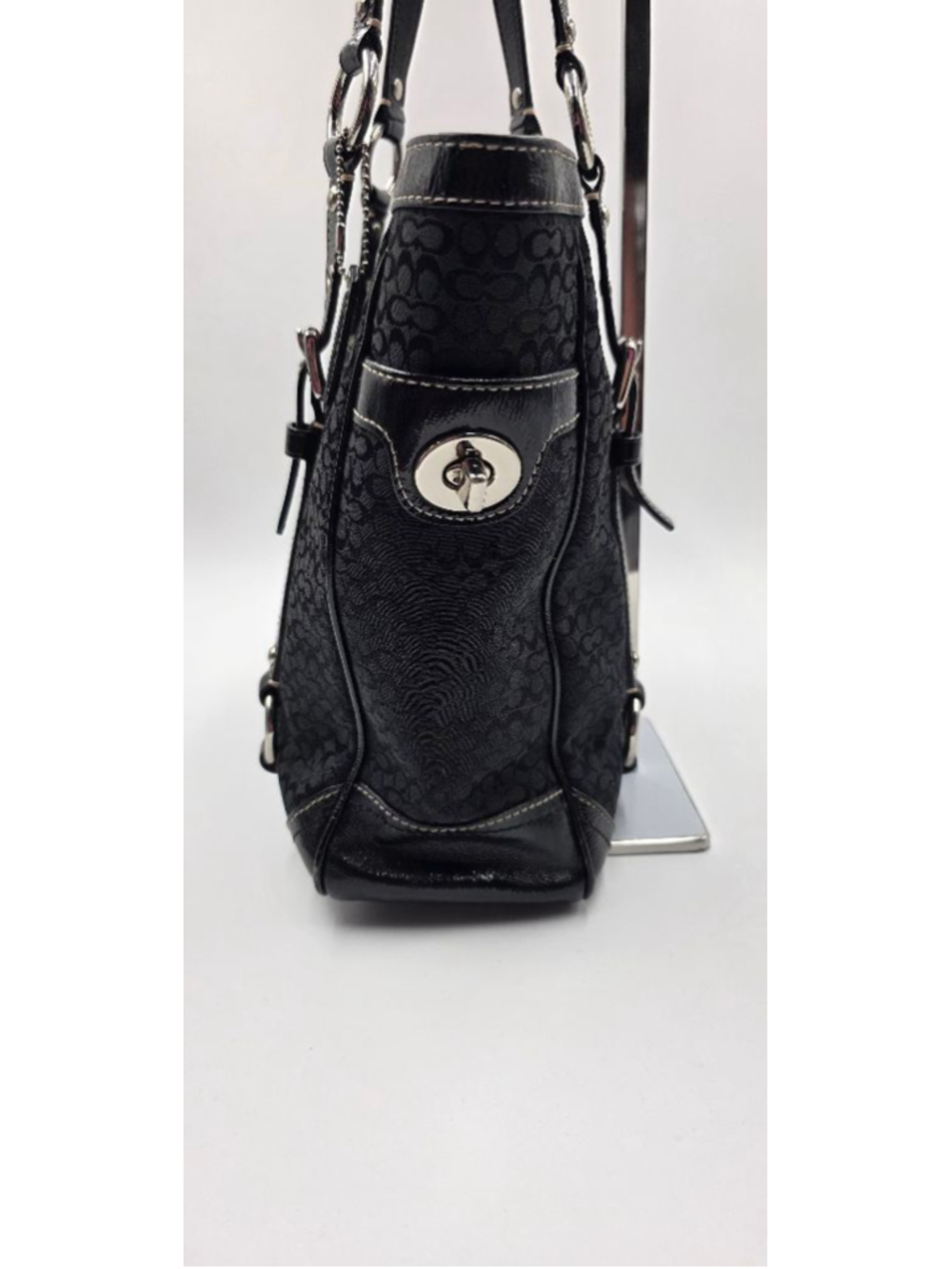 EUC Women's Coach Black Gallery Tote - Picture 4 of 16